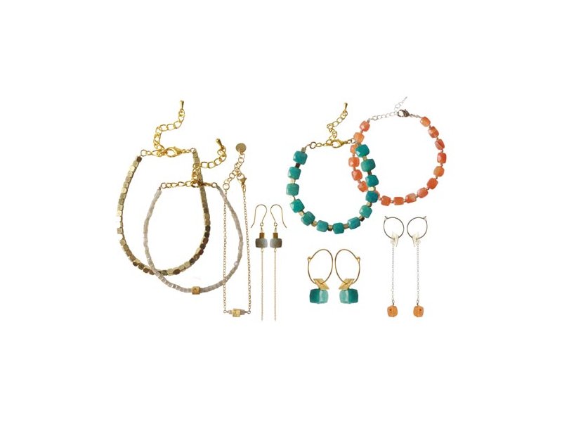 DIY | Jewellery with cubes