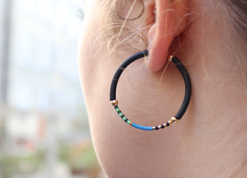 Creolen mit Gummischnur