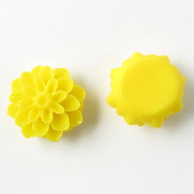 Resin dahlia, yellow, 16x8mm, 2pcs.