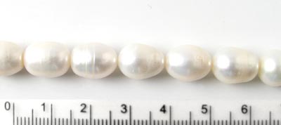 Freshwater pearl, full strand, white oval,  A-grade, 11-12x9mm, 31pcs