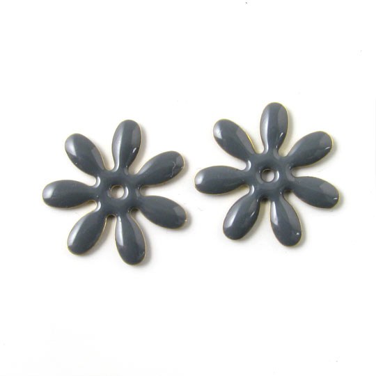 Enamel, dark grey marguerite-shape, silvered, 18mm, 2pcs.
