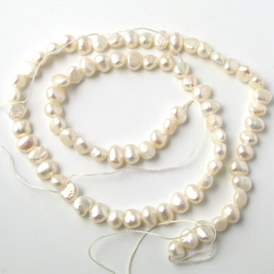 Freshwater pearl, full strand, Baroque, white, A-grade, 5,5x6,5mm, 65pcs.