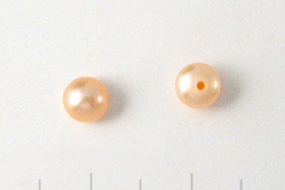 Freshwater pearl, iridescent peach, flat back, half-drilled, ca. 5mm, 2pcs.