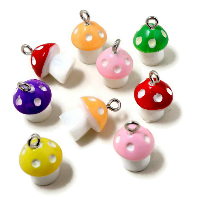 Sponge pendants with metal eyelets, plastic, mix colours, 16x11 mm, 6 pcs