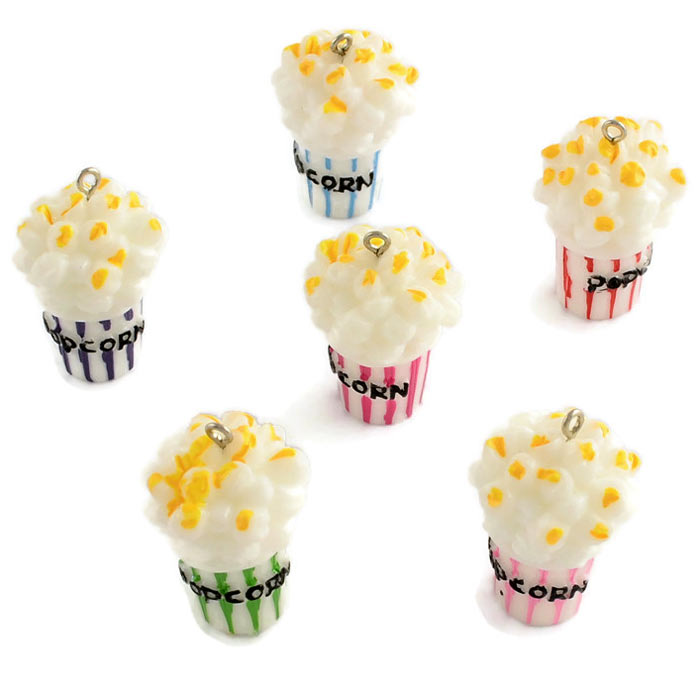 Resin pendant, cup with popcorn, 35x22mm, mixed colors, 2 pieces