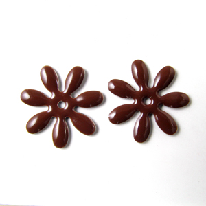 Enamel, marguerite-shape, chocolate brown, silvered, 18mm, 2pcs.
