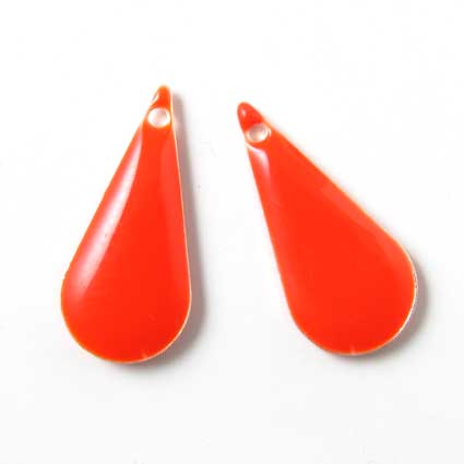 Enamel charm, slim orange-red teardrop, 22x10mm, 2pcs.