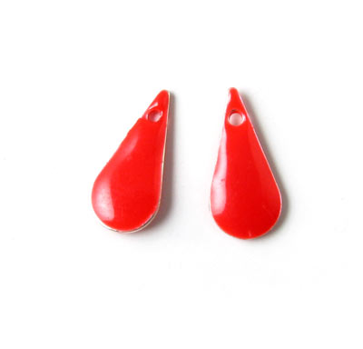 Enamel charm, slim red teardrop, 15x7mm, 2pcs.