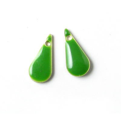 Enamel charm, slim dark green teardrop, 15x7mm, 2pcs.