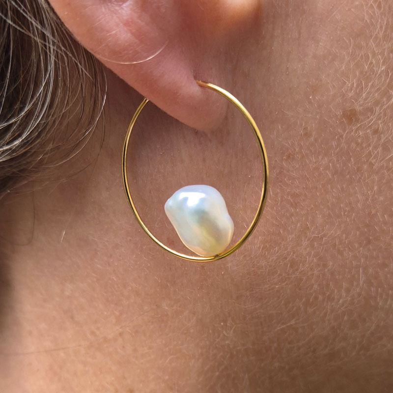 Freshwater pearl, half-drilled, white, baroque, ca. 10x8x7mm, A-grade, 4pcs
