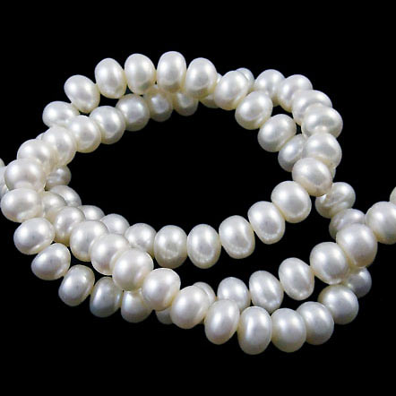 Freshwater pearl, full strand, white, rondelle, 4x5mm,  A-grade, 100pcs