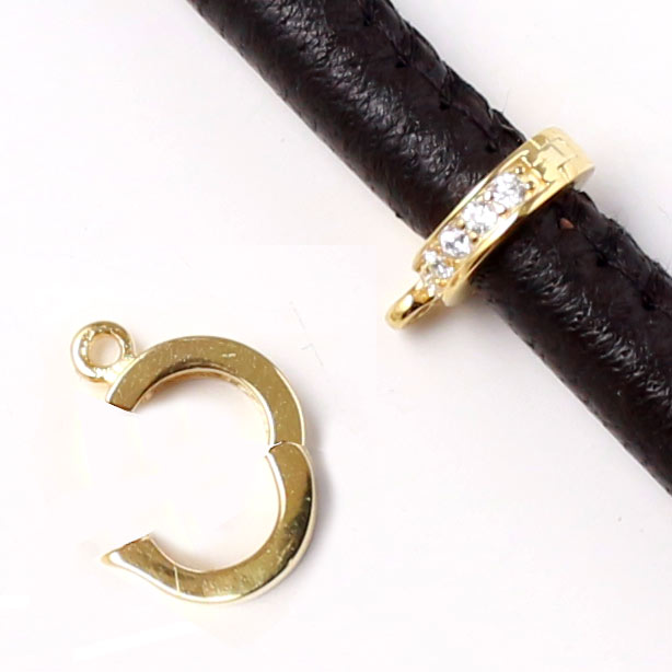 Clip with eye and cubic zircon, self-closing hook, gilded silver, hole diameter 6mm, 1pc