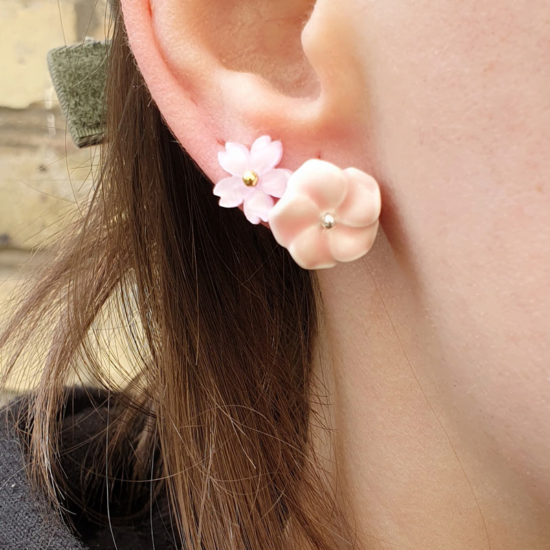 Ceramic flower, rockrose, pink, 14mm, 2pcs.