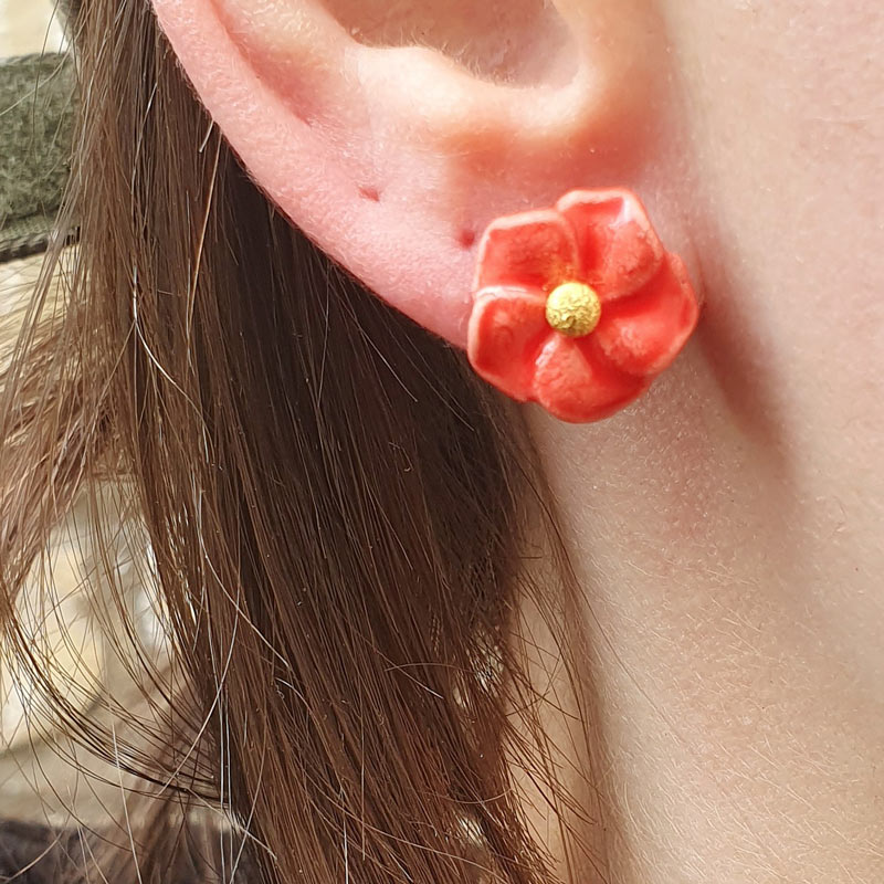 Ceramic flower, rockrose, red, 14mm, 2pcs.