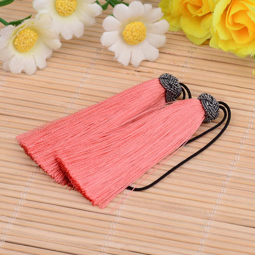 Tassel, salmon-colored with black, glittering head, 11 cm, 1 pc