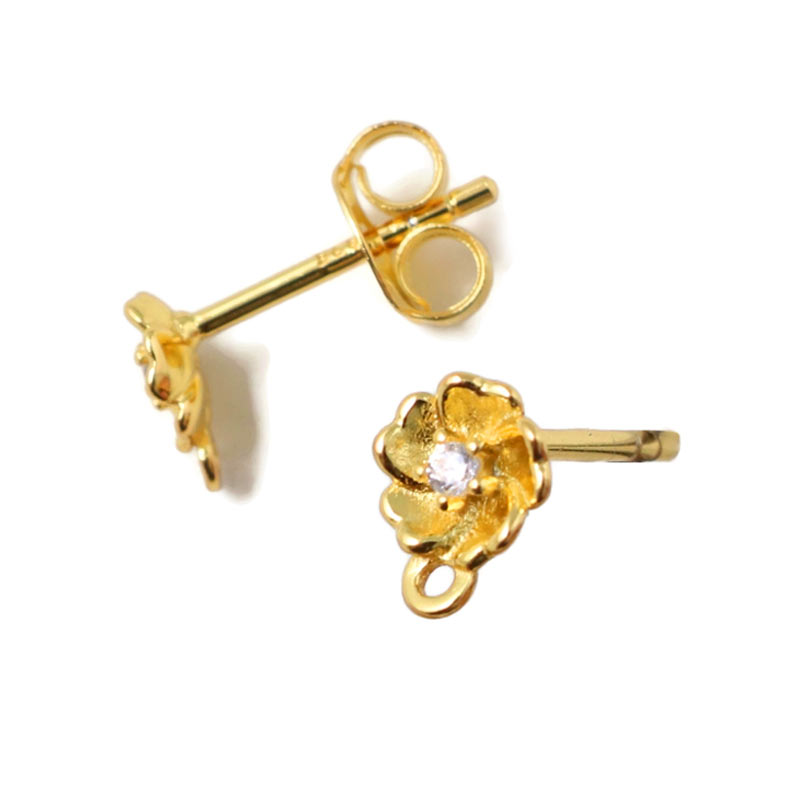 Ear stud, small flower with CZ and loop, gold-plated silver, 6,8x5,4 mm, 2 pcs