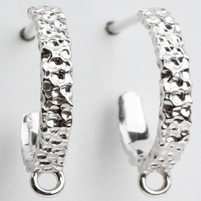 Earstuds, hammered open arch with closed loop, silver, 13mm, 2pcs