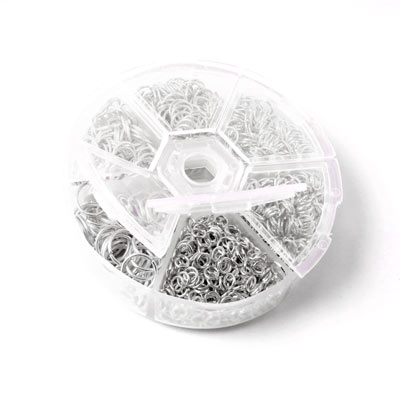 Jumpring-set, silver-plated, smart plastic container with 8 different sizes.