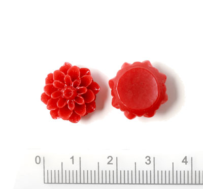 Resin dahlia, red, 16x8mm, 2pcs.
