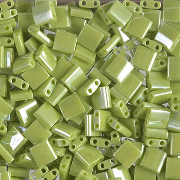 Tila bead, opaque with luster, chartreuse green, 5x5mm, 10g, 110pcs
