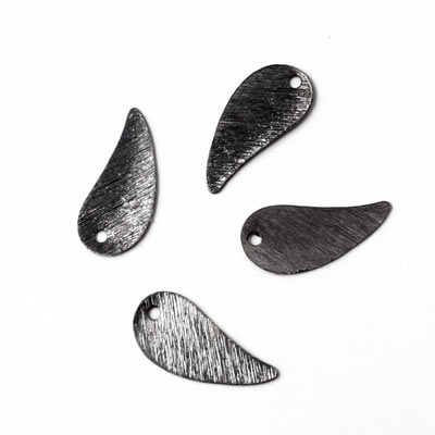 Black brass, brushed surface, bending drop-shape with hole, 18x8mm, 6pcs