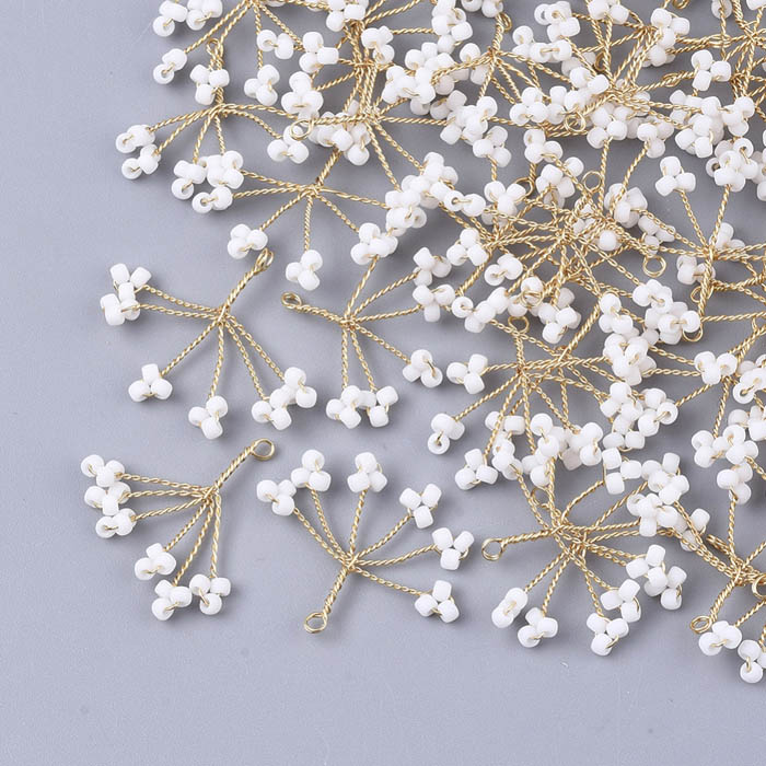 Seed bead pendant, white, 15x20 mm, 2 pc.
