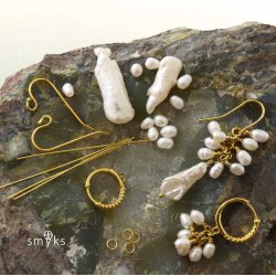 Swasserperle, ganzer Strang, lang, barock, wei, 16-18x6x5mm, A-grade, ca. 21 Stk