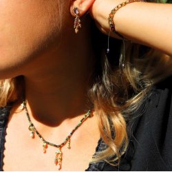 Dreieckiges Zwischenstck mit klarem Zirkonia und 3 sen, vergoldetes Silber, 8x10mm, 2 Stk