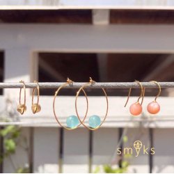 Hoop earring with peg for half drilled beads, gold-plated silver, 20x0.8mm, 2pcs