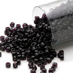 Delica, Größe#11, schwarz, glänzend, undurchsichtig, 1,1x1,7 mm