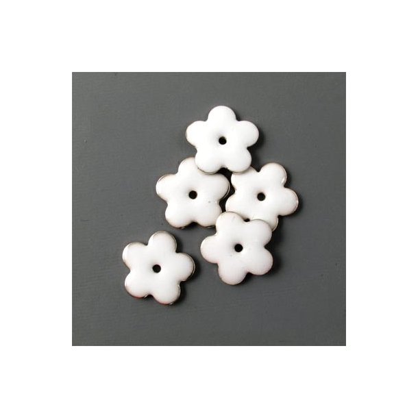 Enamel, white flower, hole in the middle, silvered, 12mm, 4pcs.