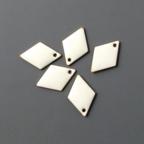 Emaille, Rautenform, versilbert, off-white, 15 mm, 4 Stk.