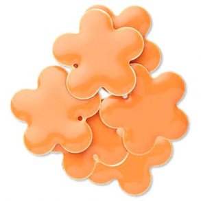 Emalje vedhng, stor orange blomst, 27 mm, 2 stk