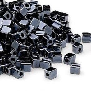 Miyuki, glas seedbead hematit, firkant opak, 3,5mm