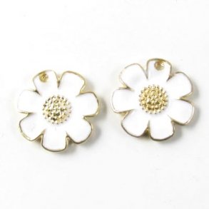 Enamel flower pendant, yarrow, gilded/white, 14mm, 2pcs.