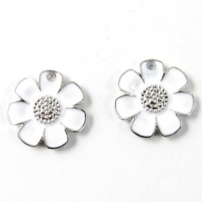Enamel flower pendant, yarrow, silver plated brass, white, 14mm, 2pcs.