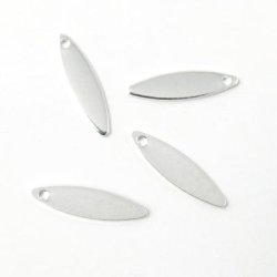 Versilbertes Messing, spitz, oval, 15x4 mm, 10 Stk.