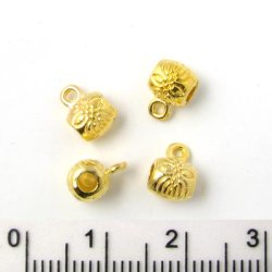 45-50 Stk., goldfarbene Perlen, R&ouml;hrchen, mit &Ouml;se, 6 mm