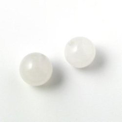 Jade-Perle, uklar, m�lket hvid, rund, 10 mm, 6 stk.