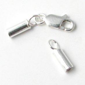 Kettenabschluss, Silber mit flachem Karabiner und 1,5 mm Endkappen, 1 Satz.