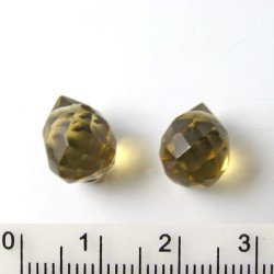 facettierte Tropfen, Glas, grn/braun, kurz, quergebohrt, 11x8 mm, 2 Stck.