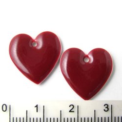 Emalje vedh&aelig;ng, bordeaux hjerte, 16x16 mm. 2 stk