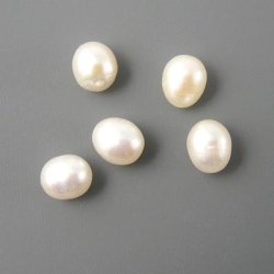 Freshwater pearl, half-drilled, white, drop-shaped, 9x7mm, A-grade, 4pcs.