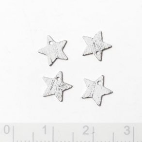 Silbersterne, gebürstet mit 1 mm Loch, 8 mm, 4 Stk.