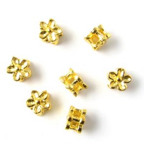 30 stk, Gylden perle, 2-lag blomst, 5,5x4,5mm