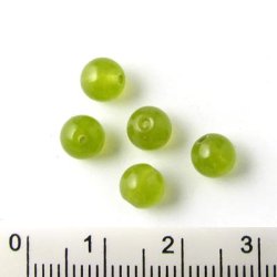 Jade-Perle, olivgrn, rund, 4 mm, 92 Stk.