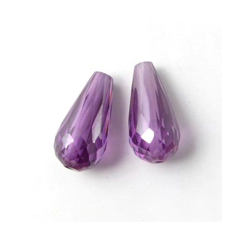 Zirkonia, dr&aring;be m&oslash;rk violet, 18 x 9 mm. 1 stk.