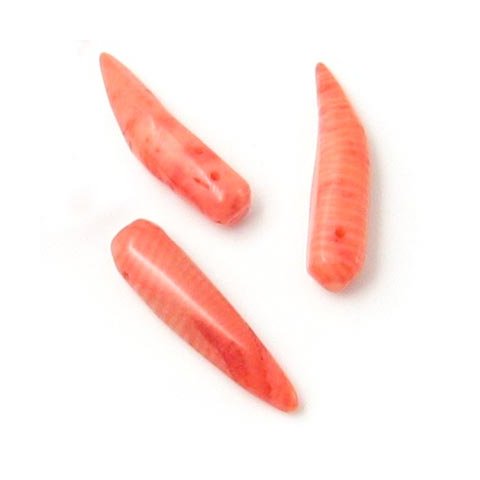 Coral bead, long polished splinter, pink, sideways drilled, length 25-34mm, 10pcs.