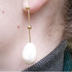 Swasserperle, ganzer Strang, Tropfen, naturwei, A-grade, ca. 22x14 mm, 16-18 Stk