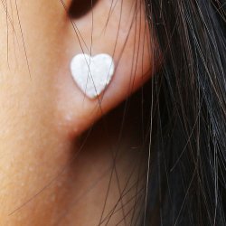 Ohrstecker mit gebrstetem Herz, vergoldetes Silber, 14x4 mm, mit Verschluss, 2 Stk.